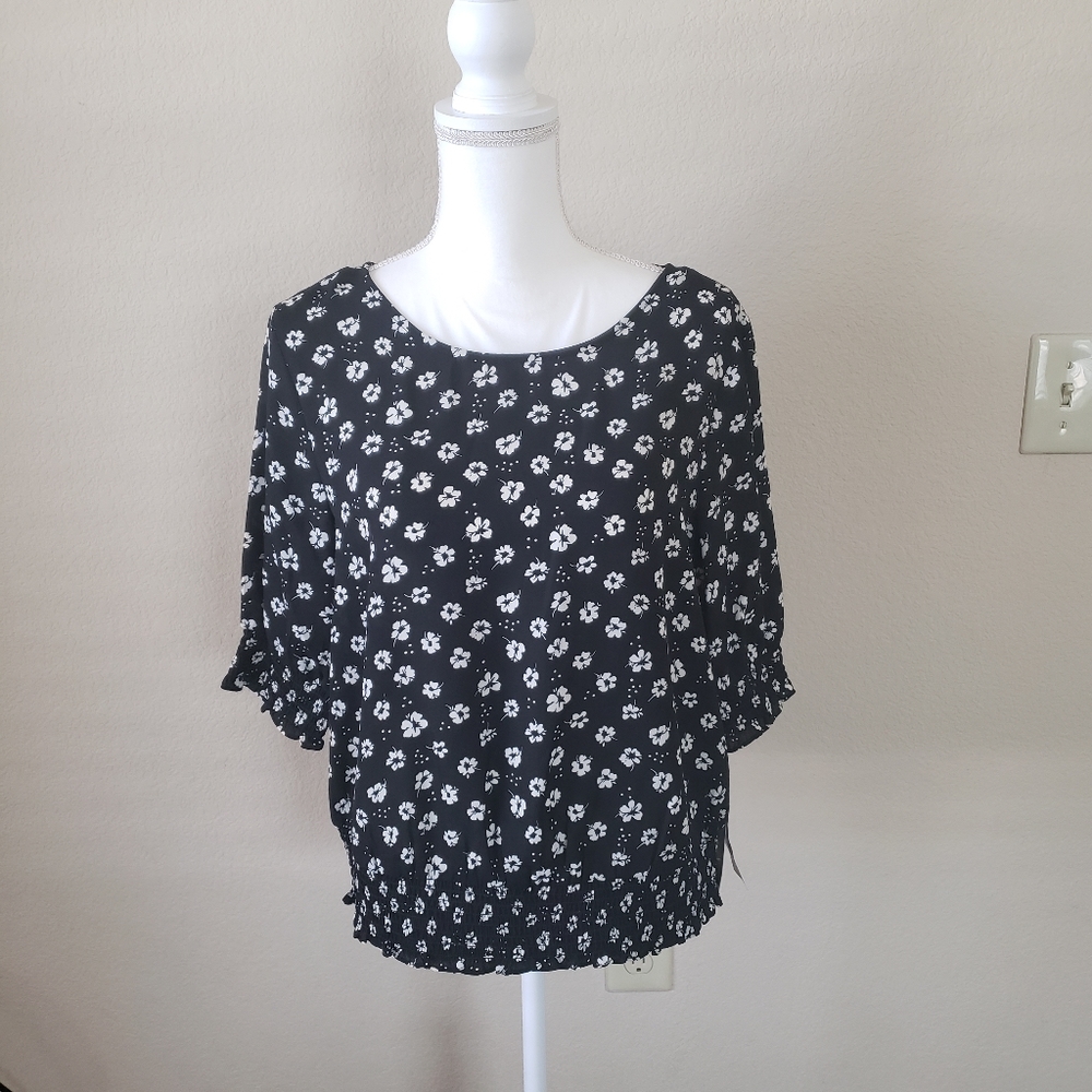 BCX 3/4 sleeve blouse size L black and white color